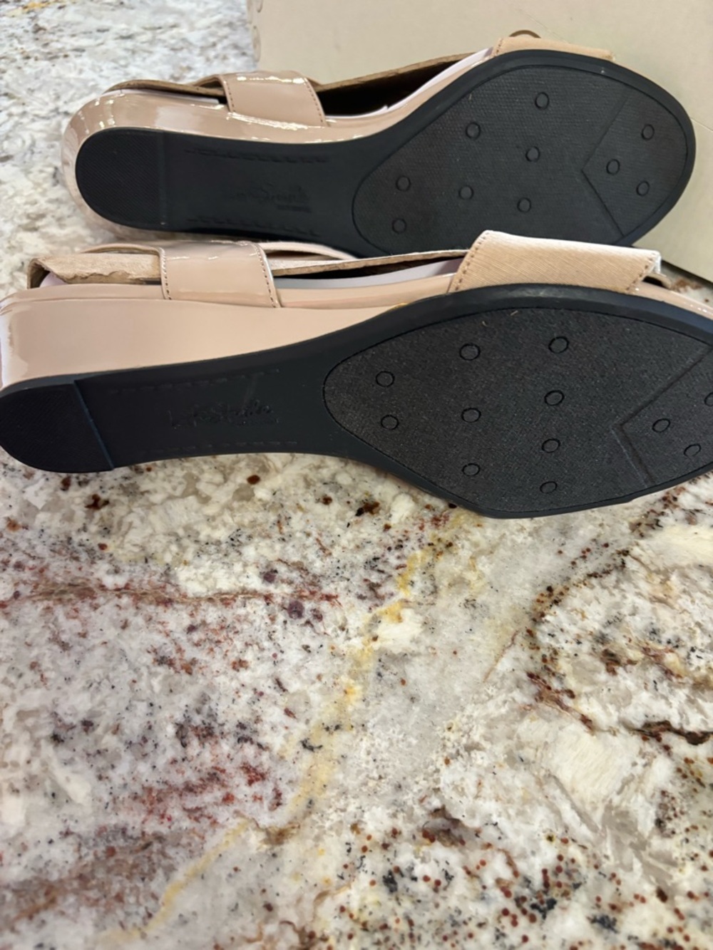 Life Stride Beige Open-Toe Slide Sandals - Picture 4 of 8